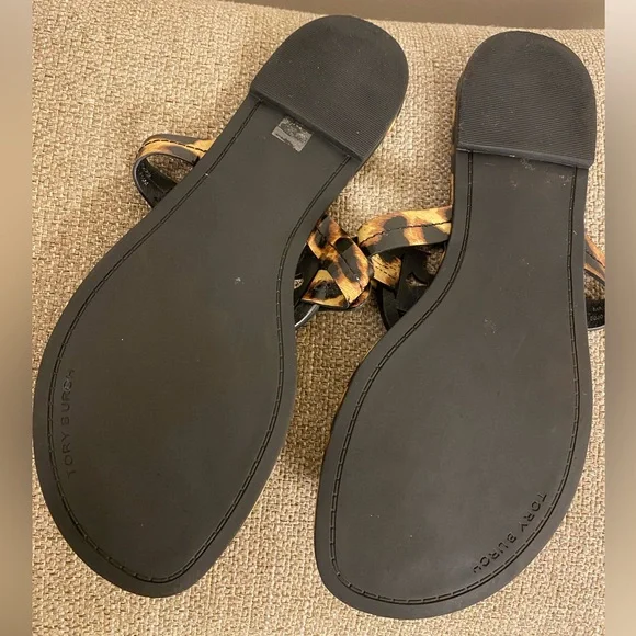 Tory Burch Miller Printed Patent Leather
Natural Leopard - Picture 12 of 15